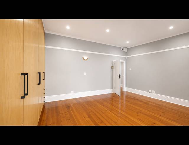 4 BEDROOM FREEHOLD FOR SALE IN WINDERMERE